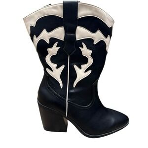 Torrid‎ Women's Western Cowboy Boots Black & White Embroidered Zip 8.5 WW
